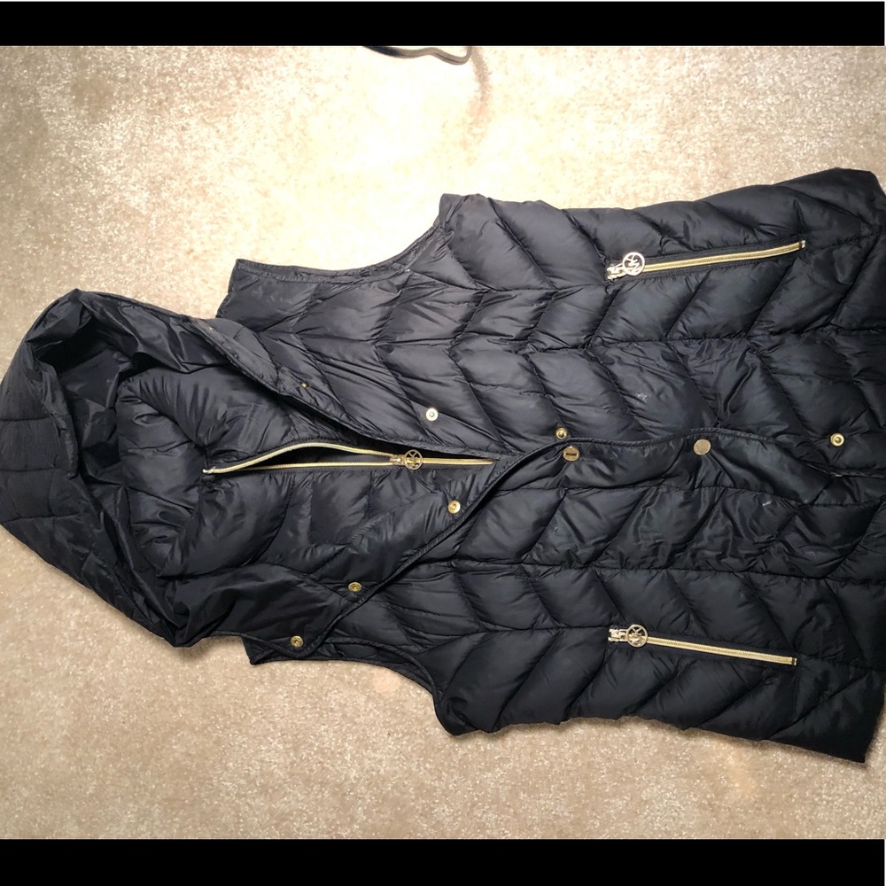 Light weight Michael Kors vest
